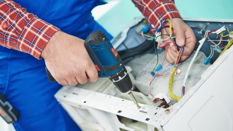 Ümraniye Hitachi servisi orijinal yedek parça kullanımı